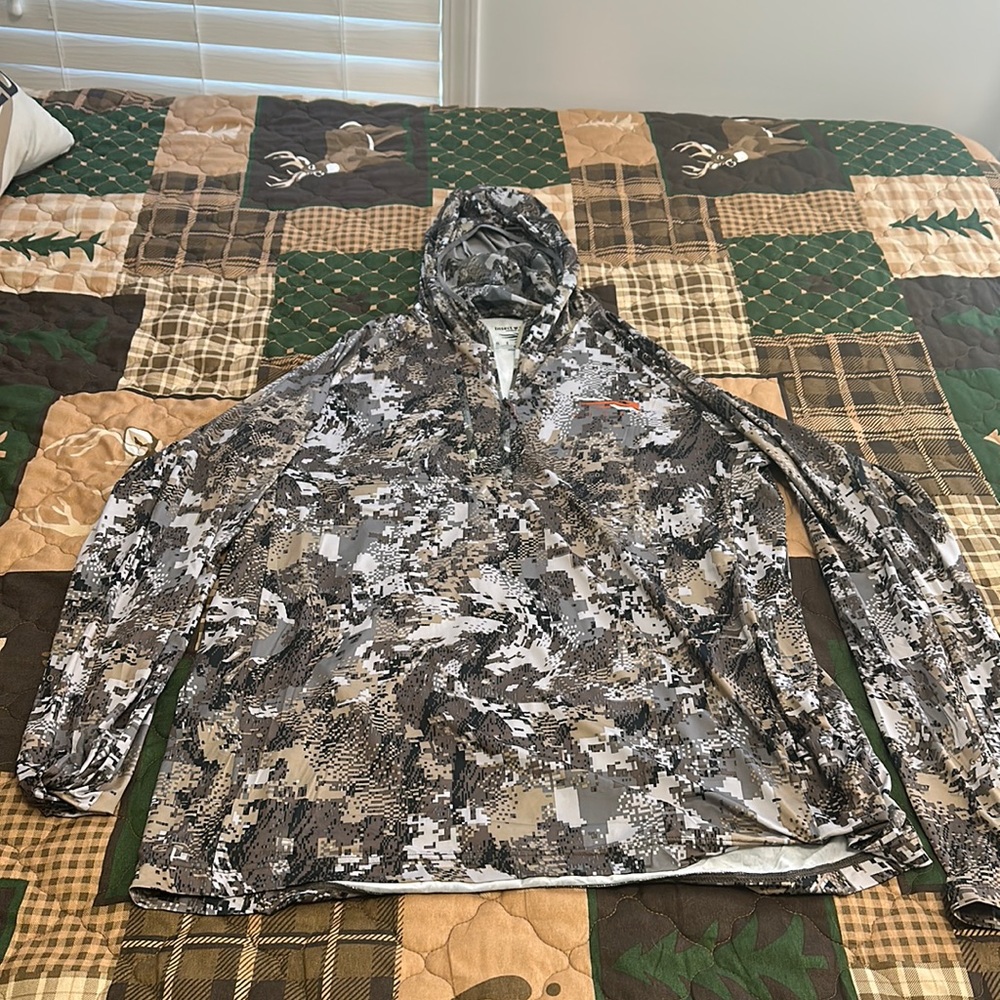 Sitka Gear Equinox Guard Hoodie. Optifade Elevated II